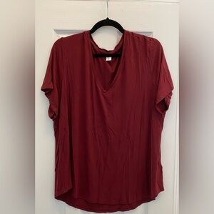 🎀Old Navy - Luxe T- Shirt - Burgundy - Size XXL -NWOT (🎀 3/$30 item🎀)